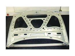 汽車(chē)金屬?zèng)_壓工藝如何使用沖壓油？