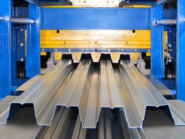 五金沖壓件生產(chǎn)圖片