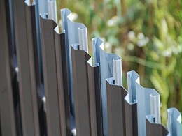 如何快速解決精密五金沖壓加工件拋光去毛刺？