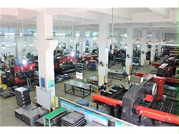 深圳鈑金沖壓加工現場是怎樣的？