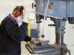 五金沖壓有限公司怎么樣？