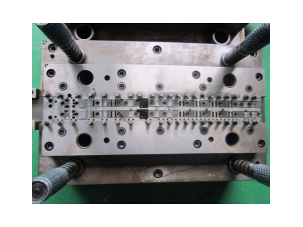 五金沖壓廠家連續模維護方法