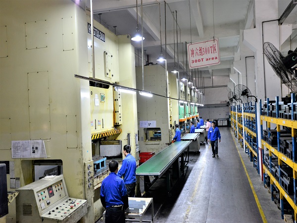 精密五金沖壓工藝圖片