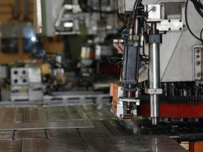 深圳鈑金加工廠常用的3種材料：合金銅、鋼、鋁