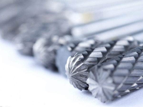 五金模具CNC加工過程中有哪些注意事項?