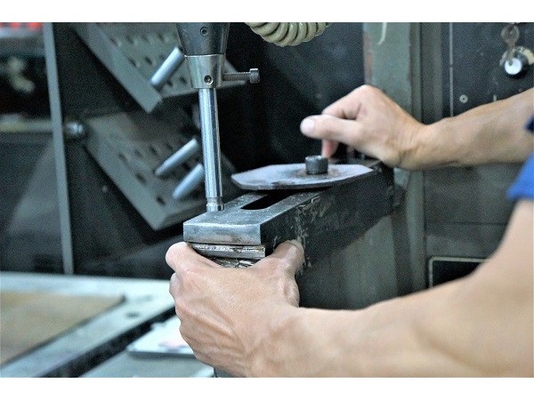 深圳精密五金公司-五金沖壓實力如何？