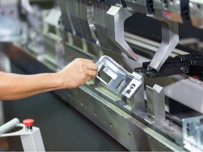 中山沖壓件廠，壓力機工作原理